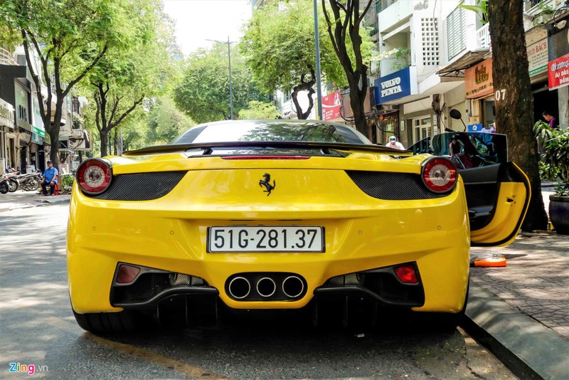 Ferrari 458 Italia tien ty  do carbon &quot;sang chanh&quot; o Sai Gon-Hinh-3